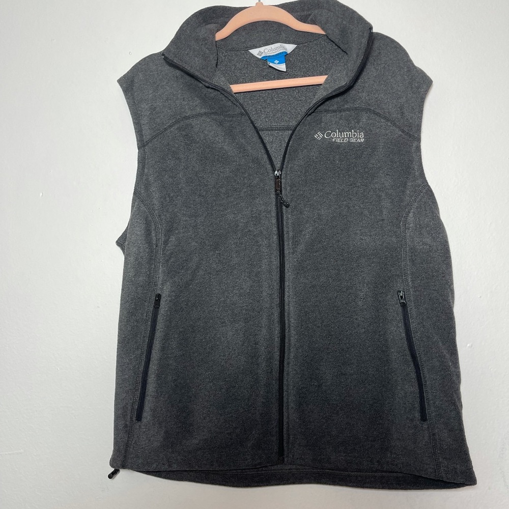 Women’s Columbia Field gear jacket &coat|| vest||